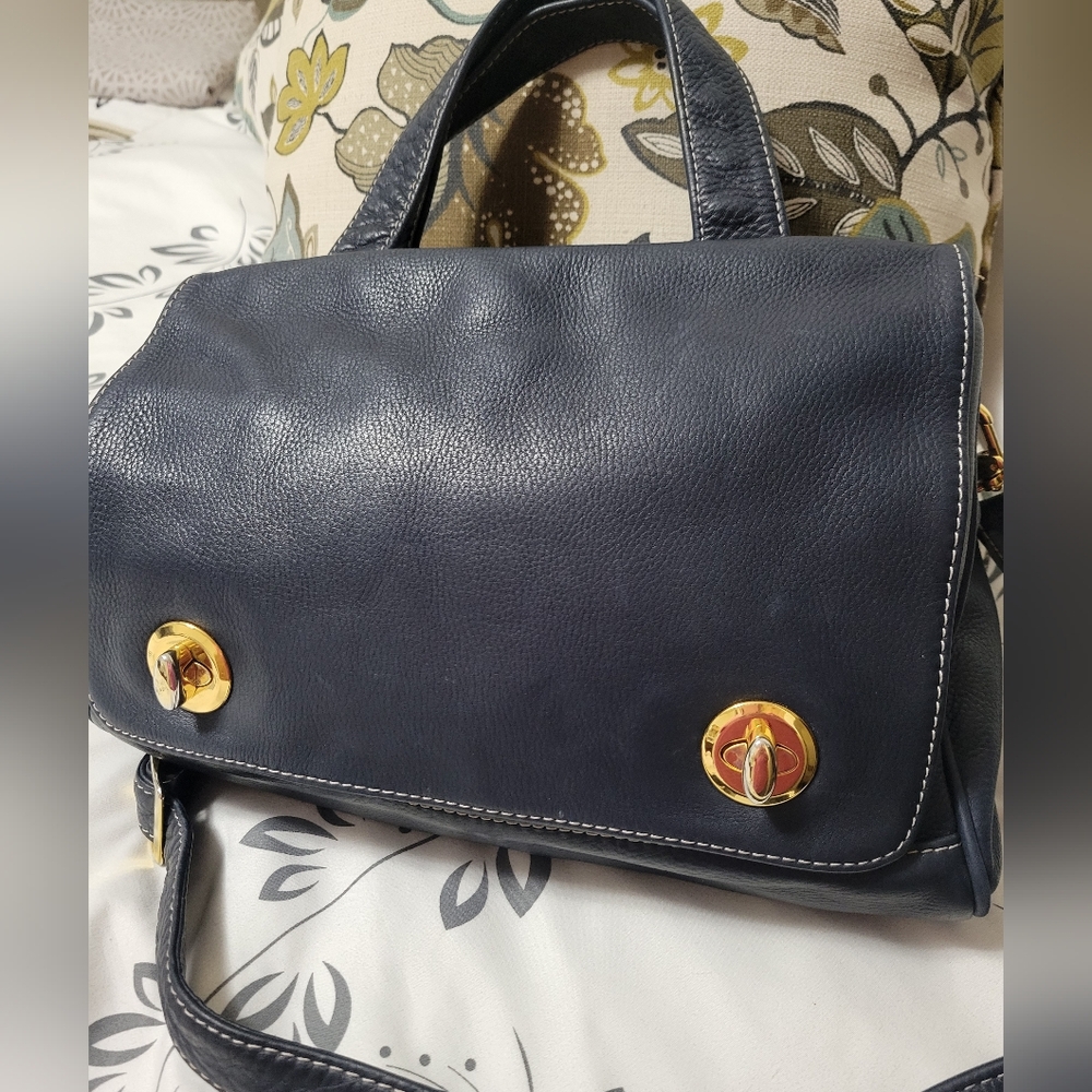 Elegant Navy Leather Handbag, Very Spacious,Super SoftLeathet